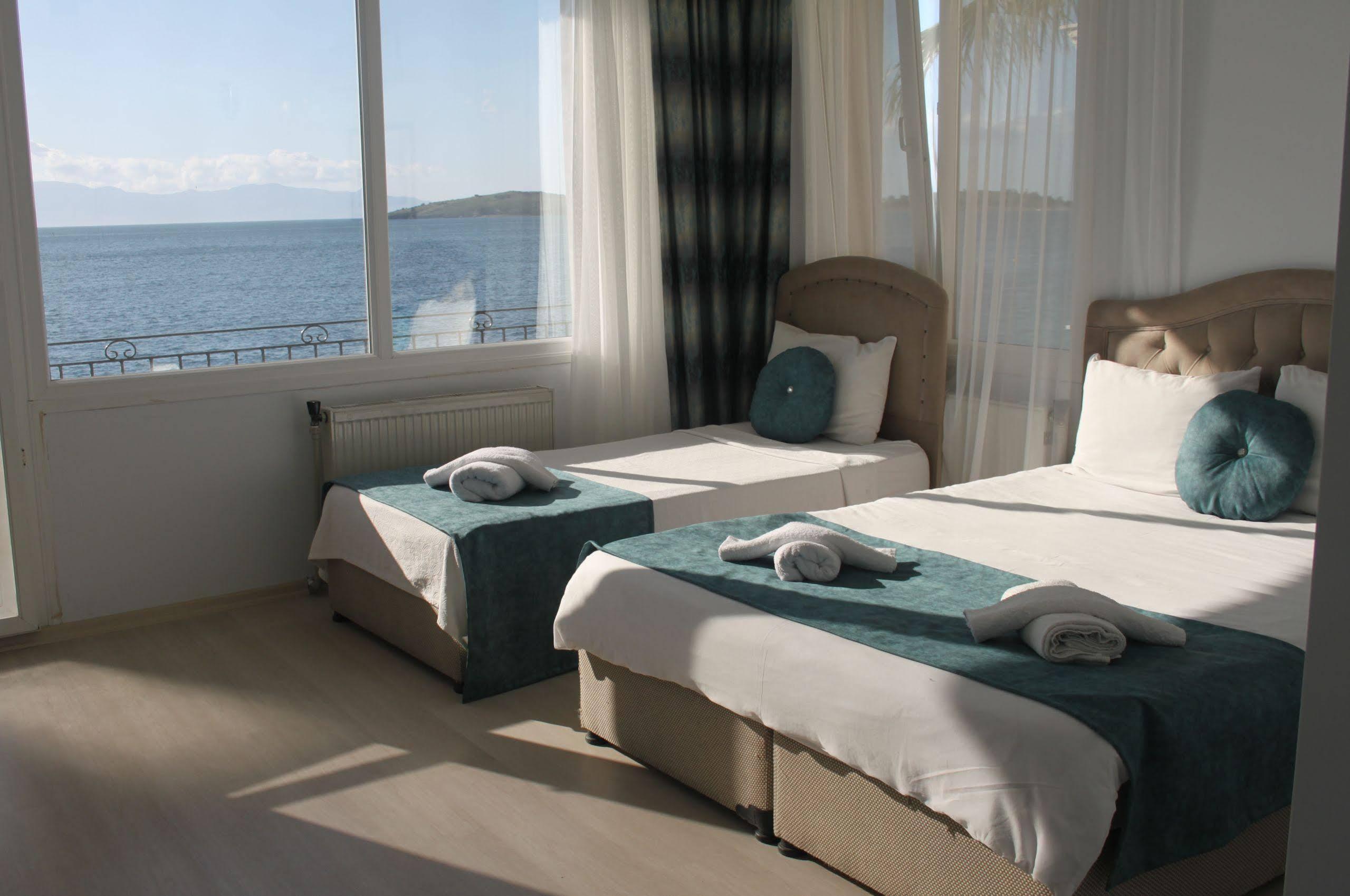 Foca Kumsal Hotel ภายนอก รูปภาพ